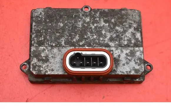 Renault Espace III Voltage converter/converter module 5DV00829000