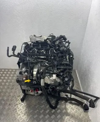 Volkswagen Golf Sportsvan Engine CXX CXXB 04L130277D