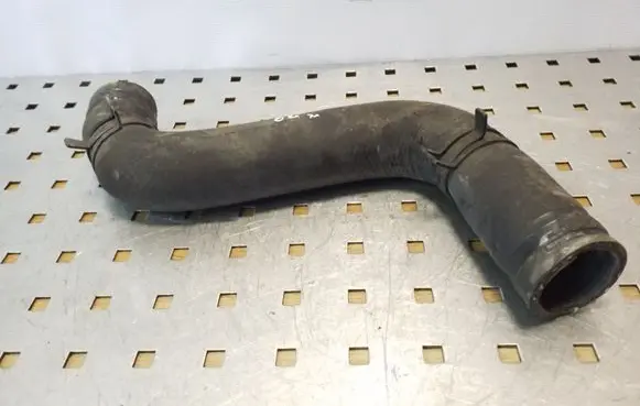 Toyota Land Cruiser (J120) Engine coolant pipe/hose