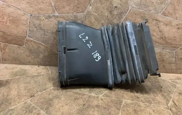 Mercedes-Benz GLS X166 Air intake hose/pipe A1665000161