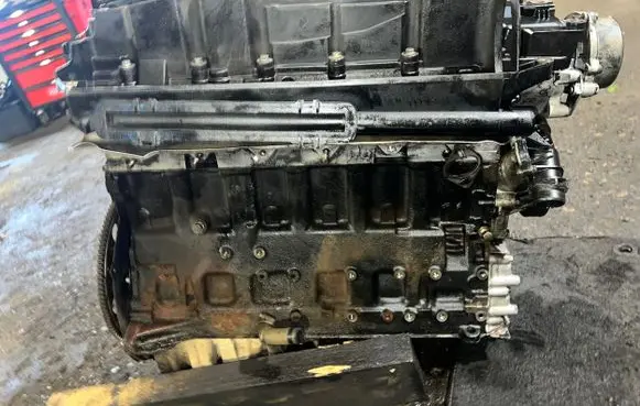 BMW 5 E39 Engine 1769150 2246643 7783122