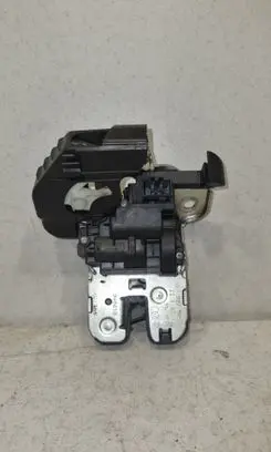 Audi A6 C7 Tailgate/trunk/boot lock/catch/latch 8K9827505A