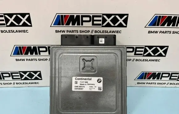 BMW 5 E60 E61 Engine control unit/module ECU 7577968
