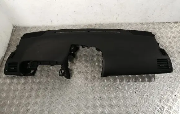 Toyota Avensis T270 Dashboard 5530205051C0 8214005010C