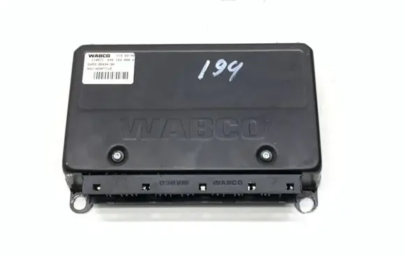 Jaguar XJ X350 Suspension control unit/module 2W933B494BK