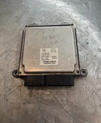 Mercedes-Benz C W204 Engine control unit/module A6519007401 A6519011801