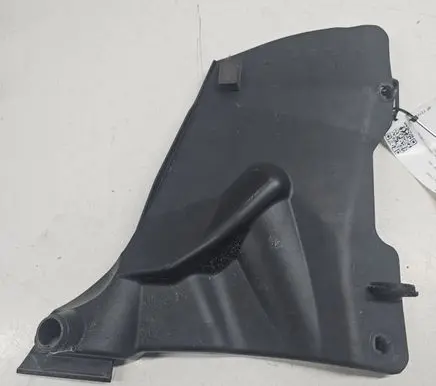 Mercedes-Benz C W203 Wiper trim 2038301513