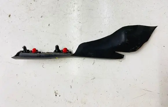 Citroen C4 Cactus Windshield trim 9804826680