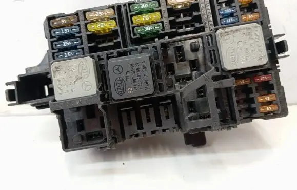 Mercedes-Benz GLE W167 Fuse module A1679067303