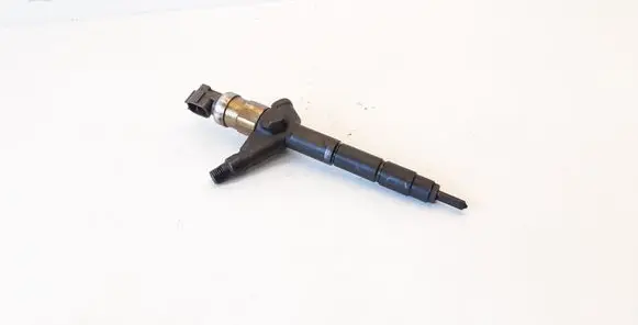 Nissan Primera Fuel injector 16600AU600