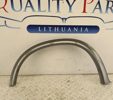 BMW X5 E70 Front arch trim 8036653