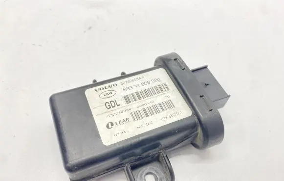 Volvo V70 Light module LCM 63331909999 30782658AA 532275854