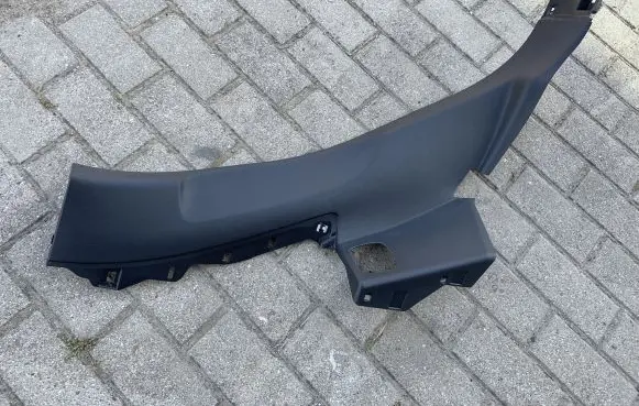 Audi Q7 4M Rear seat side bottom trim 4M0867767F 4M0867767G 4M0867767F4PK