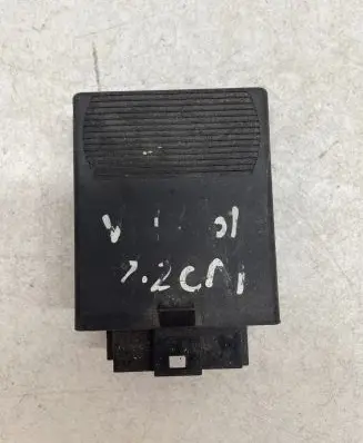 Mercedes-Benz Vito Viano W638 Coolant fan relay 0165452332 05014000