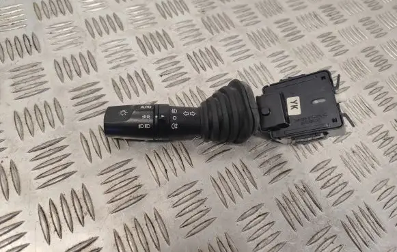 Chevrolet Captiva Indicator stalk 202005410