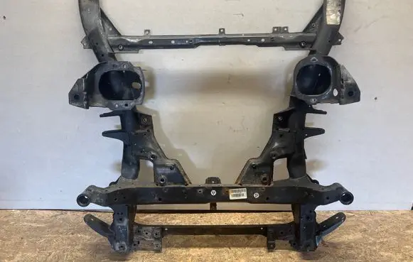 BMW X5 E70 Front subframe P679971803 T7177079