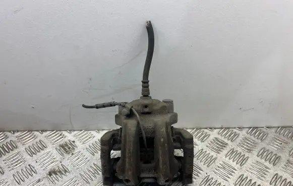 BMW 4 F32 F33 Rear brake caliper