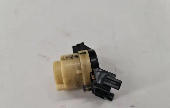 Volvo S40, V40 Ignition lock contact 