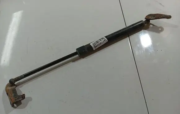 Toyota Avensis Verso Tailgate/trunk strut/damper 40268