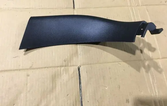 KIA Sorento Tailgate/trunk side cover trim 81740C5000