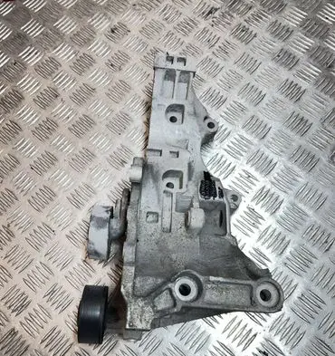 Audi A4 S4 B6 8E 8H Generator/alternator bracket 03G903143D