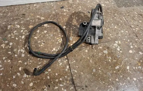 Volvo XC60 Turbo solenoid valve 31293503