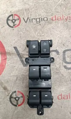 Hyundai Tucson TL Electric window control switch 93570D3141 Q1J0327 TPM18