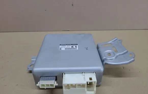 Toyota Prius+ (ZVW40) Power steering control unit/module 8965047371