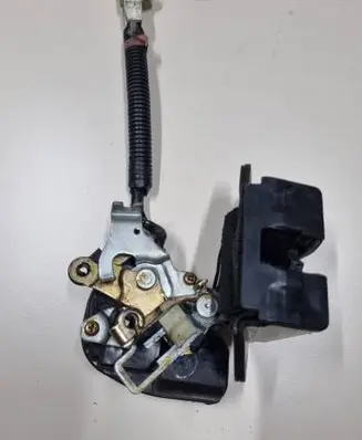 Toyota Corolla E120 E130 Loading door lock 