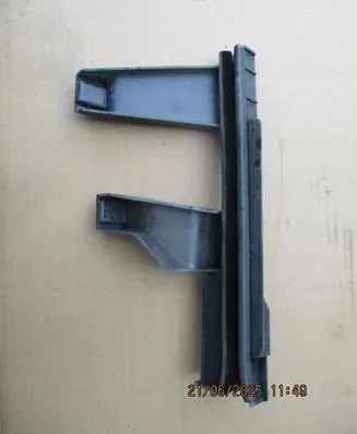 Fiat Doblo Front door windshield rail 51810881