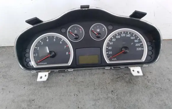 Hyundai Santa Fe Speedometer (instrument cluster) 