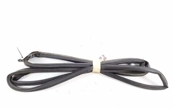 Rubber seal rear door