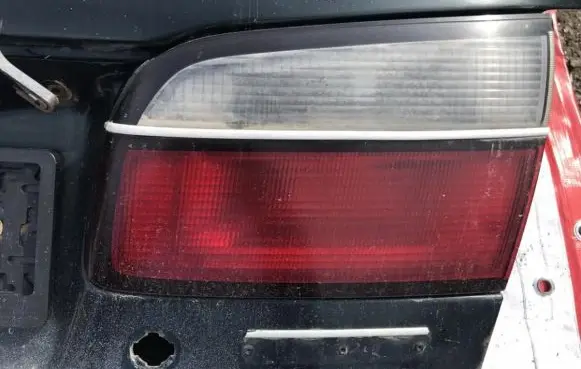 Mazda 626 Tailgate rear/tail lights
