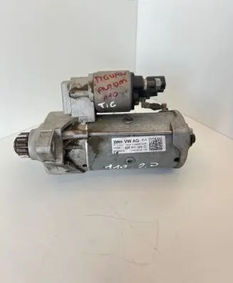 Volkswagen Tiguan Starter motor 02E911022C