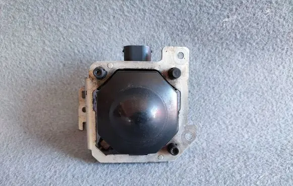 Audi A4 S4 B9 Distronic sensor radar 8W0907541H
