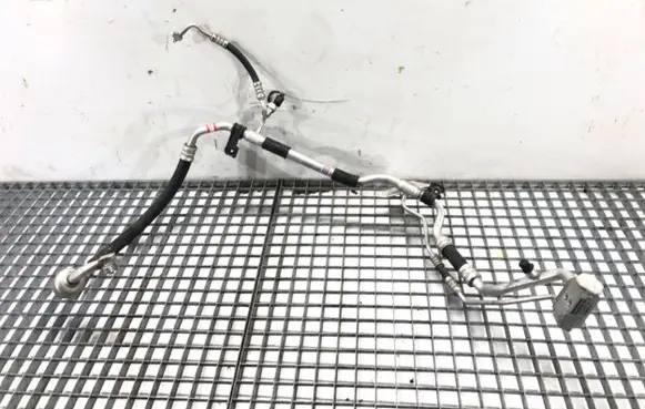 Hyundai Elantra VI Air conditioning (A/C) pipe/hose