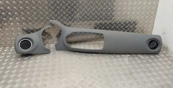 Toyota Yaris Panel trim 554700D090 554040D070