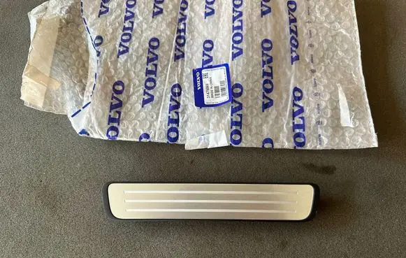 Volvo XC90 side skirts sill cover 31479069
