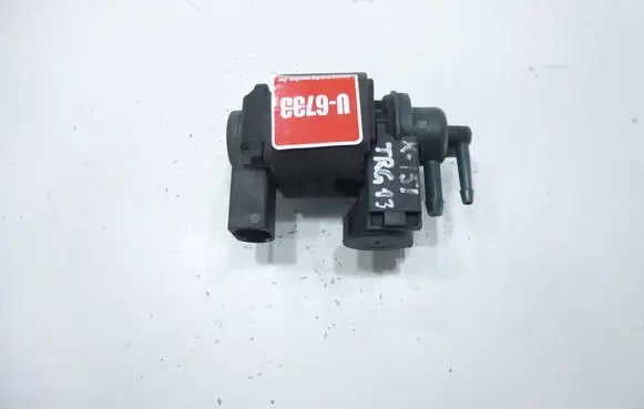 Volkswagen Touareg II Turbo solenoid valve 059906629D 0212826BZ02