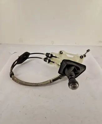 Toyota RAV 4 (XA40) Gear shifter/selector 