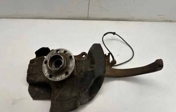 Alfa Romeo 159 Front wheel hub