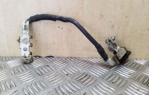 Volkswagen PASSAT B8 Negative earth cable (battery) 5Q0915181G