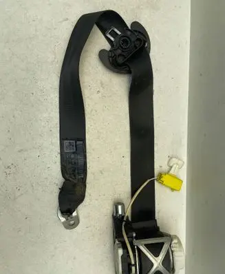 Volkswagen PASSAT B6 Front seatbelt 3C1857705F YD41910508 34052237