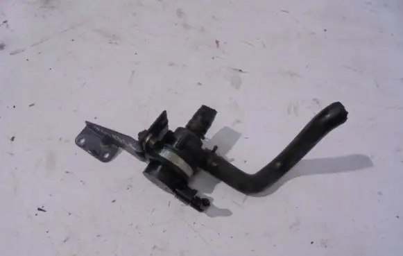 Volkswagen Touareg I ABS pump bracket POZOSTAE