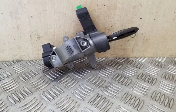 Volvo XC90 Ignition lock 8621509 510130020 8626324