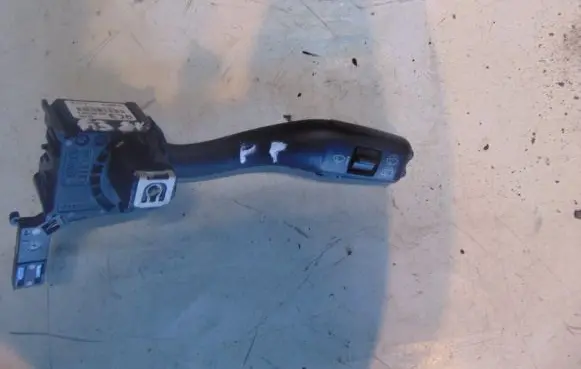 Audi A3 S3 8P Wiper control stalk 8P0953519A