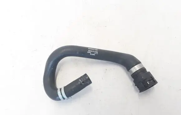 Volvo XC90 Engine coolant pipe/hose 32203162