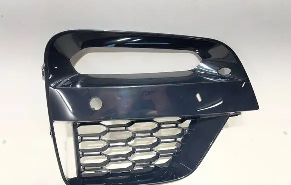 BMW X3 G01 Front bumper lower grill 8064312