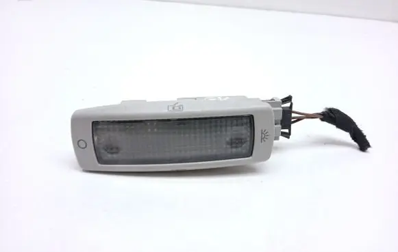 Volkswagen PASSAT B5 Rear seat light 3B0947291