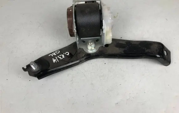 Subaru Outback Middle seatbelt (rear) 